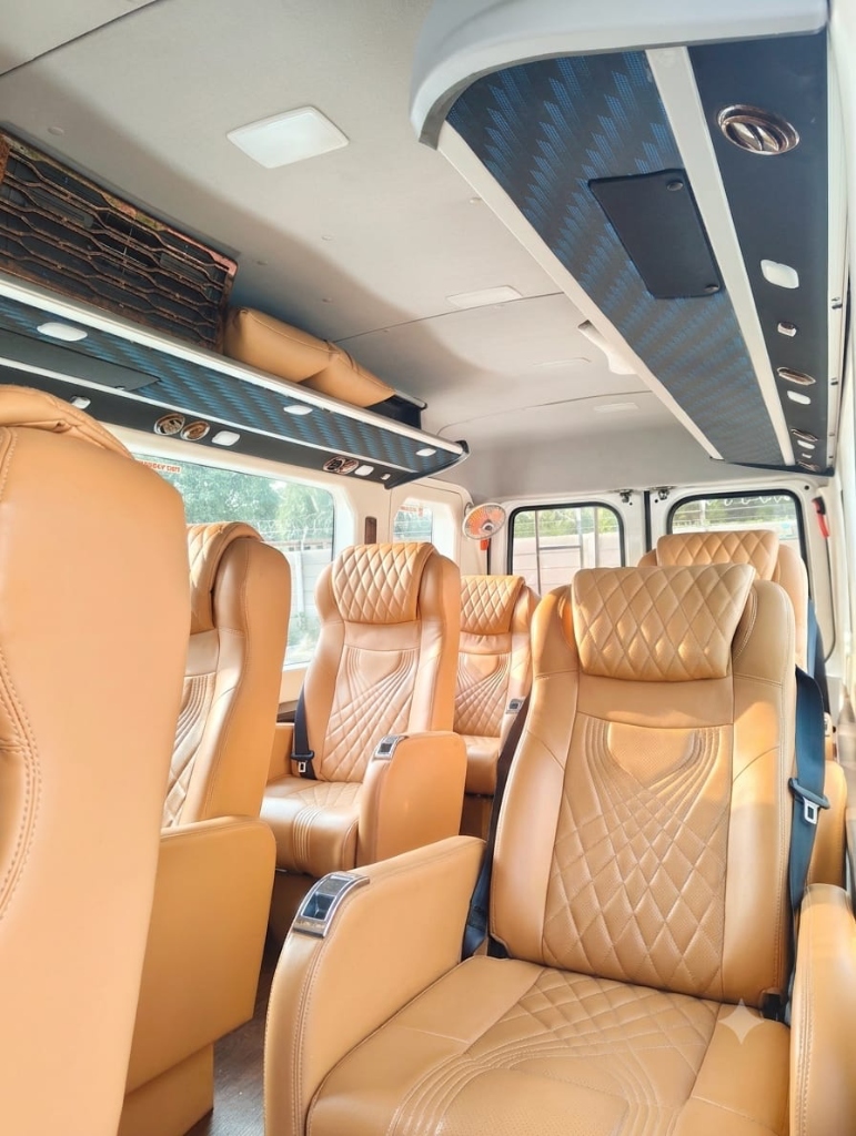 Force Urbania Tan Captain Recliner Seats